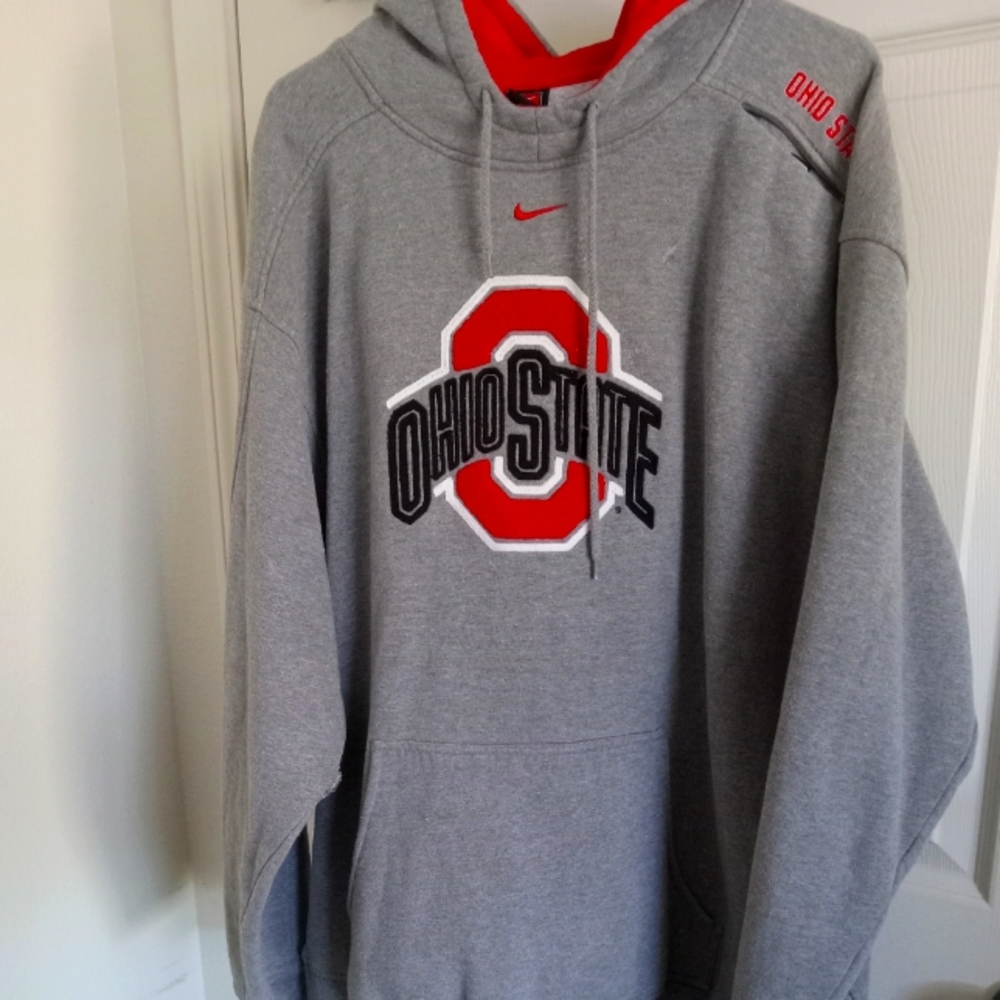 Nike, Ohio state hoodie